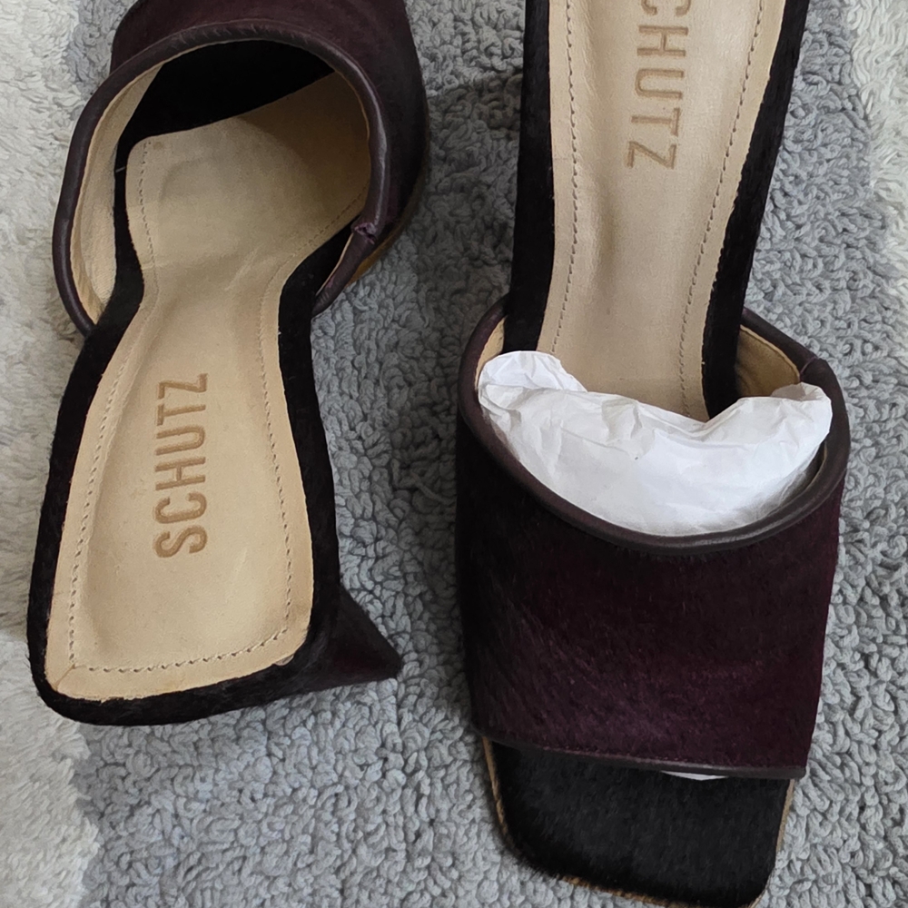 SCHUTZ Women's Burgundy and Black Mules
